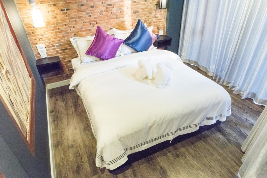 Joyful Thai Boutique Hotel Chiang Mai Exterior photo